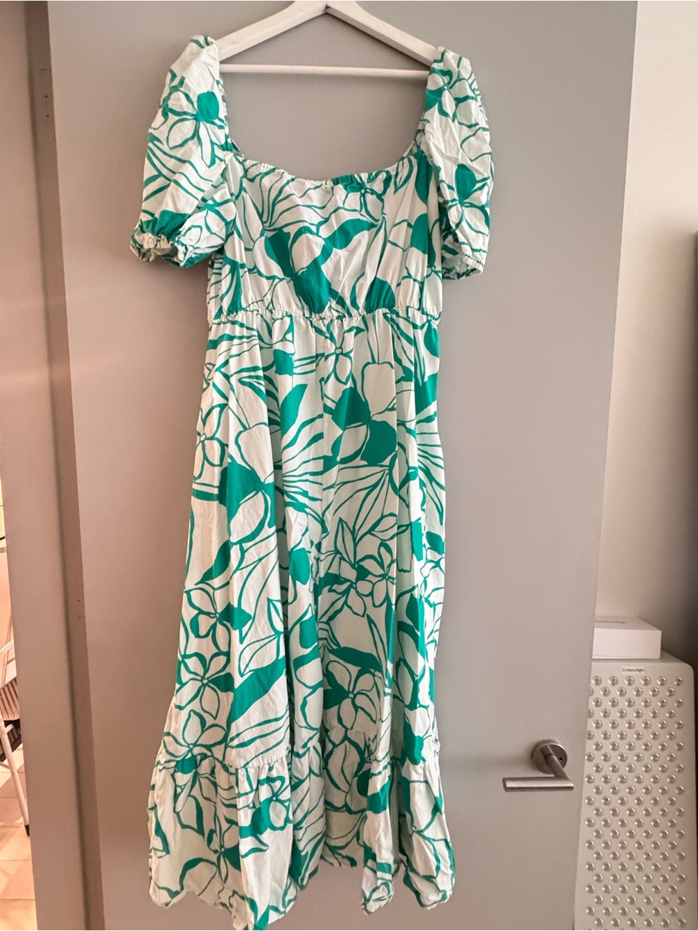 Zara Green Floral Puff-Sleeve Midi Dress